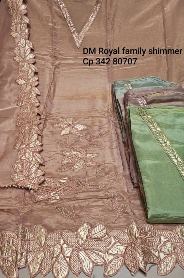 Dm Royal Family Simmer
